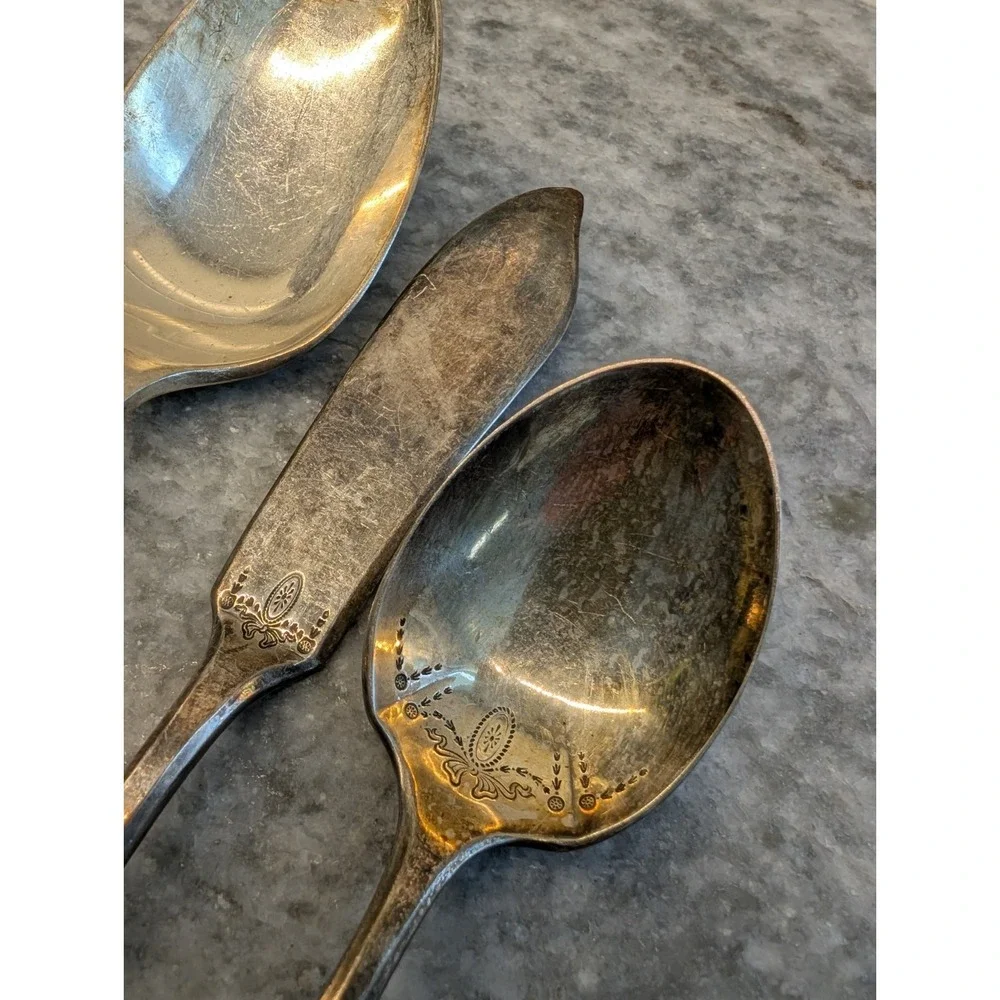 Set‎ Of 3 Vintage COMMUNITY silverplated Serving Flatware Pieces
